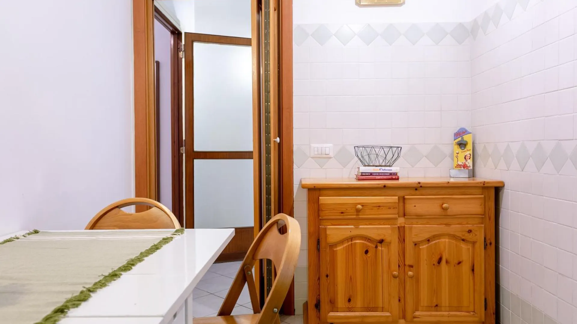 Perfetto Per Famiglie Appartamento Accogliente E Spazioso A 15 Min Dalla Metro Rome Apartment